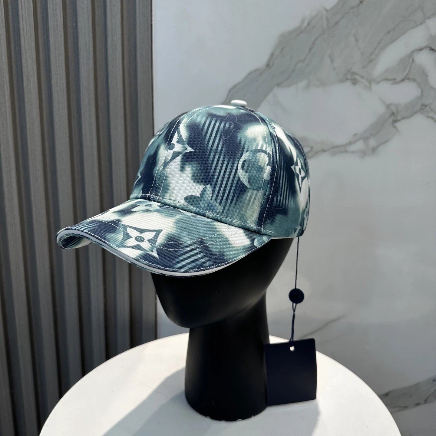 Balenciaga Hats Embroidered BB Logo Baseball Cap — XZ-032