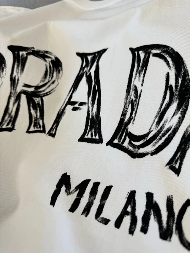 Y-3 T-Shirts Logo Print product detail image 10