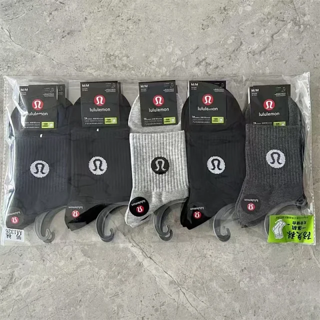 lululemon Socks Logo Crew Multipack product detail image 18