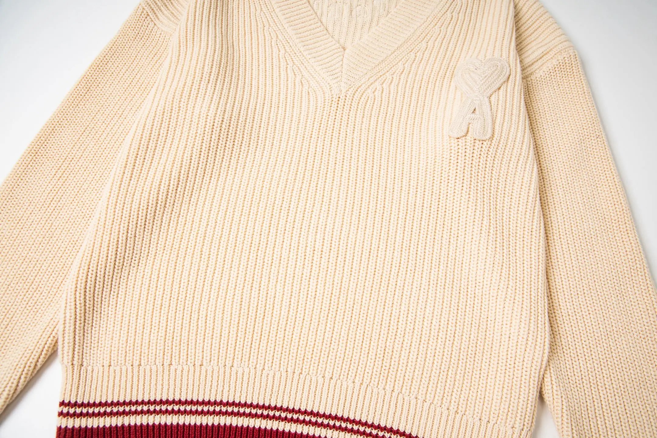 AMI Paris Knitwear V-Neck de Cœur Knit Sweater image 10