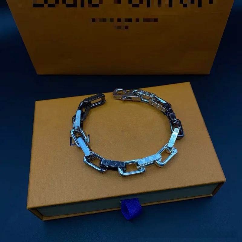 Unbranded Jewelry Round Crystal Tennis Bracelet — LVSL48