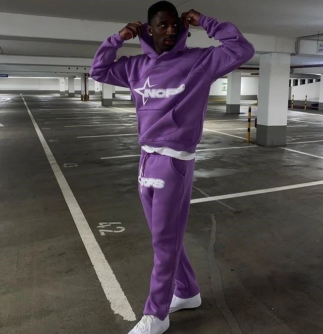 NOFS Star Logo Red Hoodie and Sweatpants Set - 11