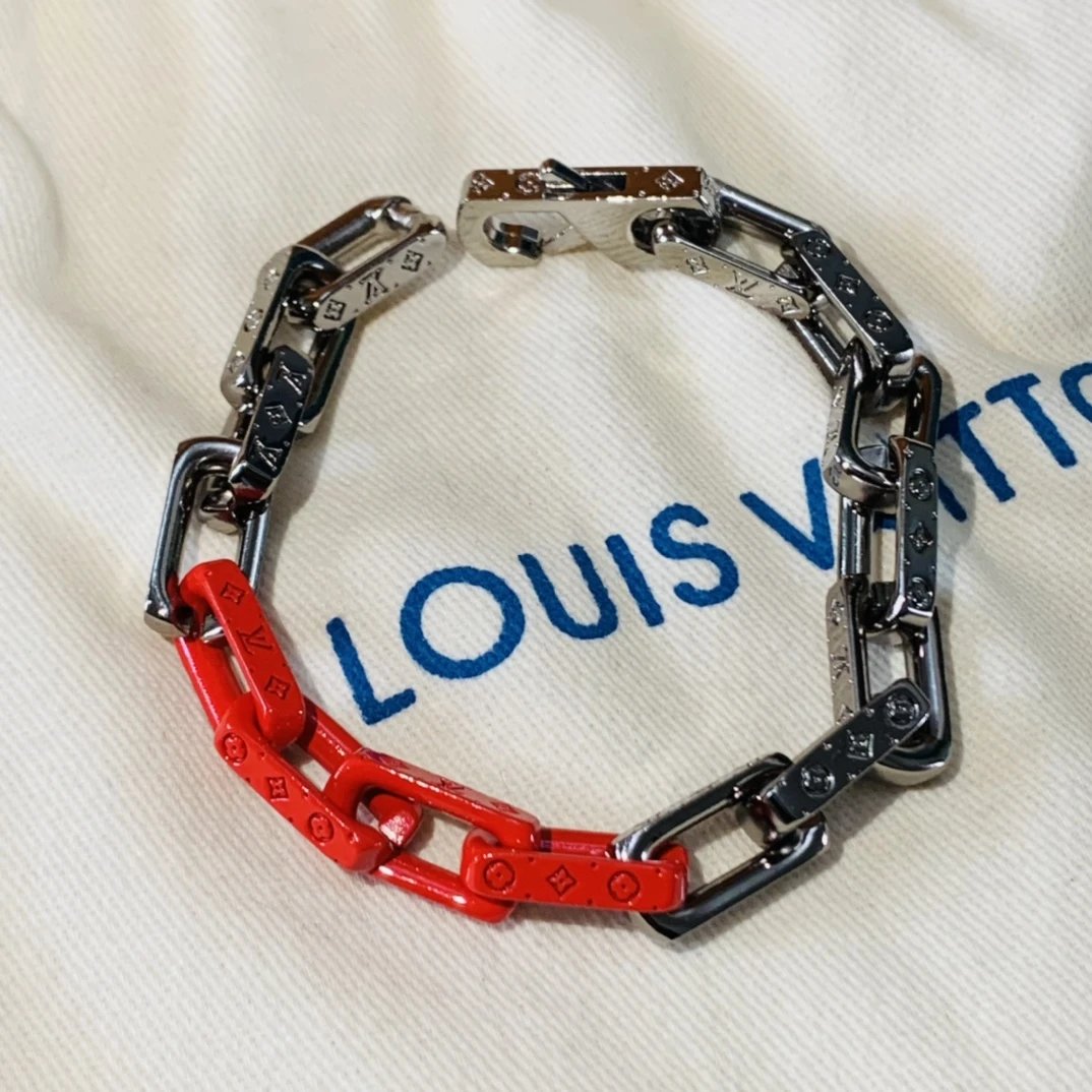 Louis Vuitton Jewelry Monogram chain bracelet — JTL-026