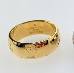 Louis Vuitton Jewelry Enamel Logo Band Ring — JTL-006