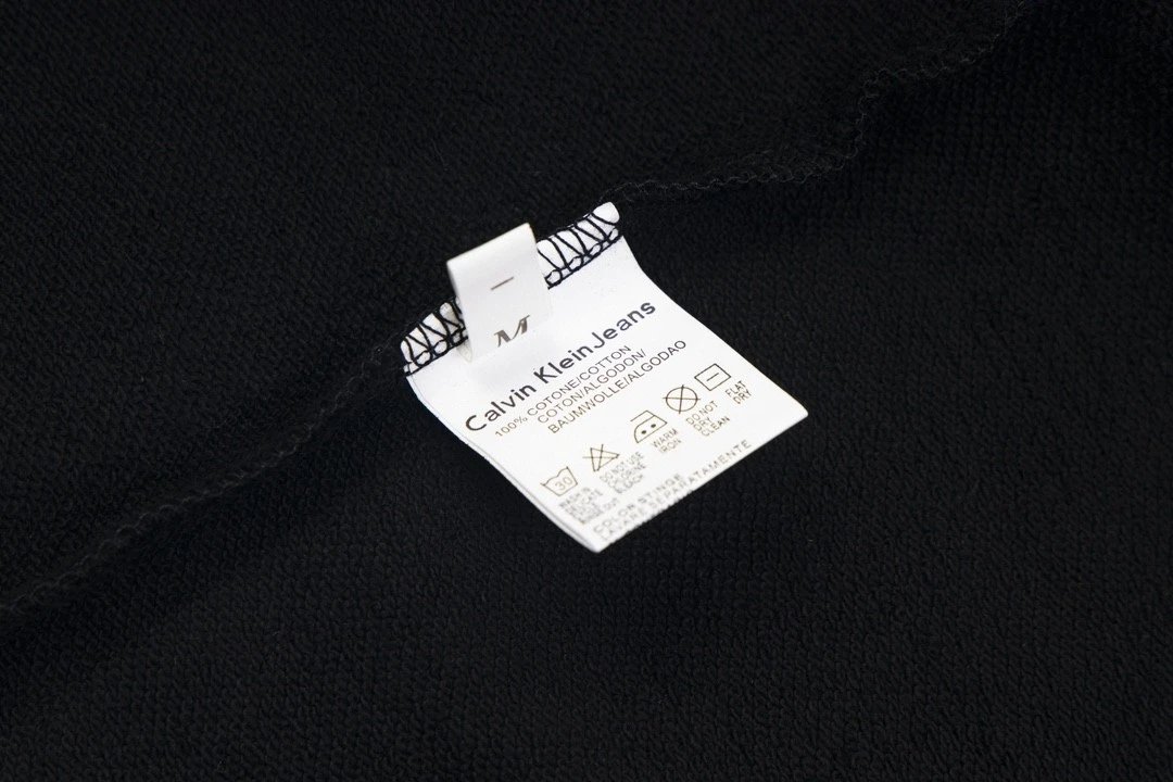 Calvin Klein Monogram Logo Black Crewneck Sweater - 44