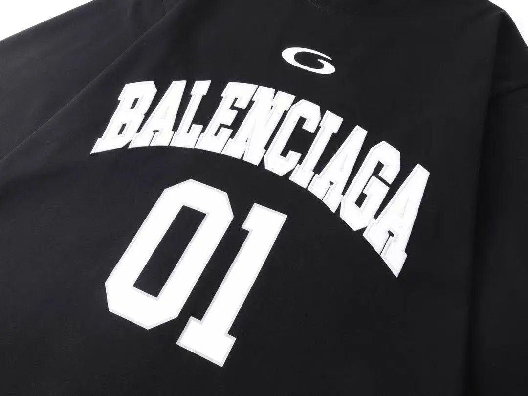 Balenciaga 01 Windbreaker Blue Outerwear - 42