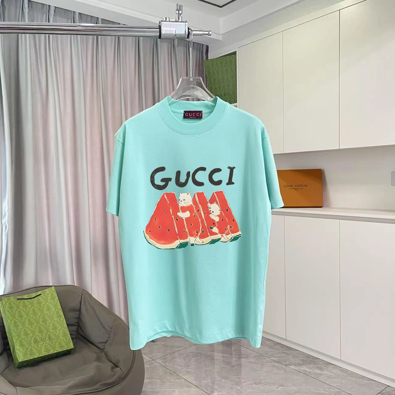 Gucci T-Shirts Graphic-print crew-neck T-shirt — TS-029