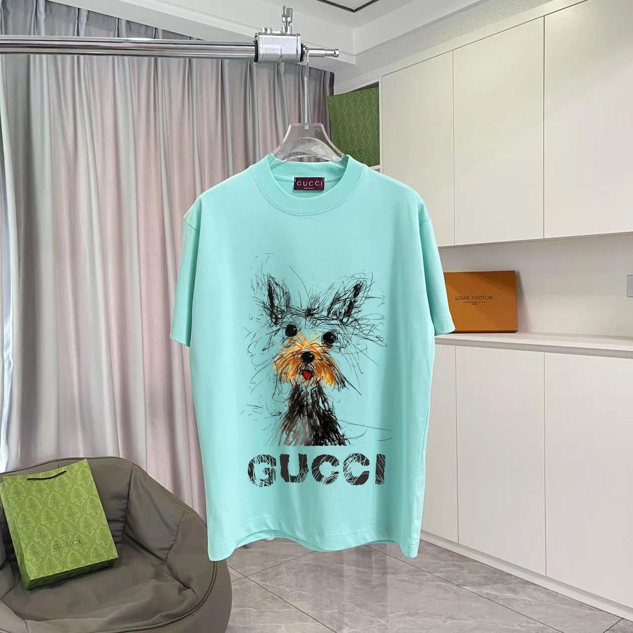 Gucci T-Shirts Graphic-print crew-neck T-shirt — TS-028
