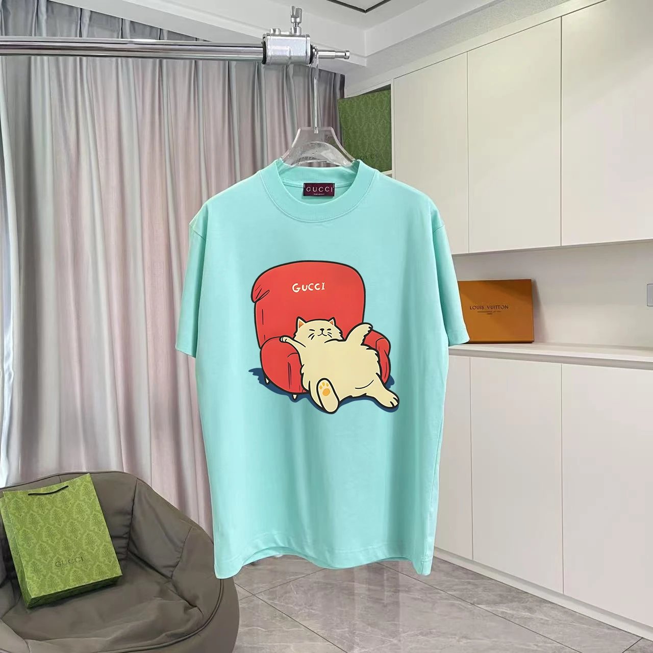 Gucci T-Shirts Graphic-print crew-neck T-shirt — TS-023