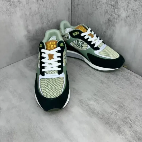 Design Chunky Mesh Sneakers with Denim Print and Yellow Accents - 4