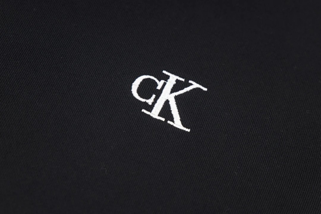 Calvin Klein Monogram Logo Black Crewneck Sweater - 14