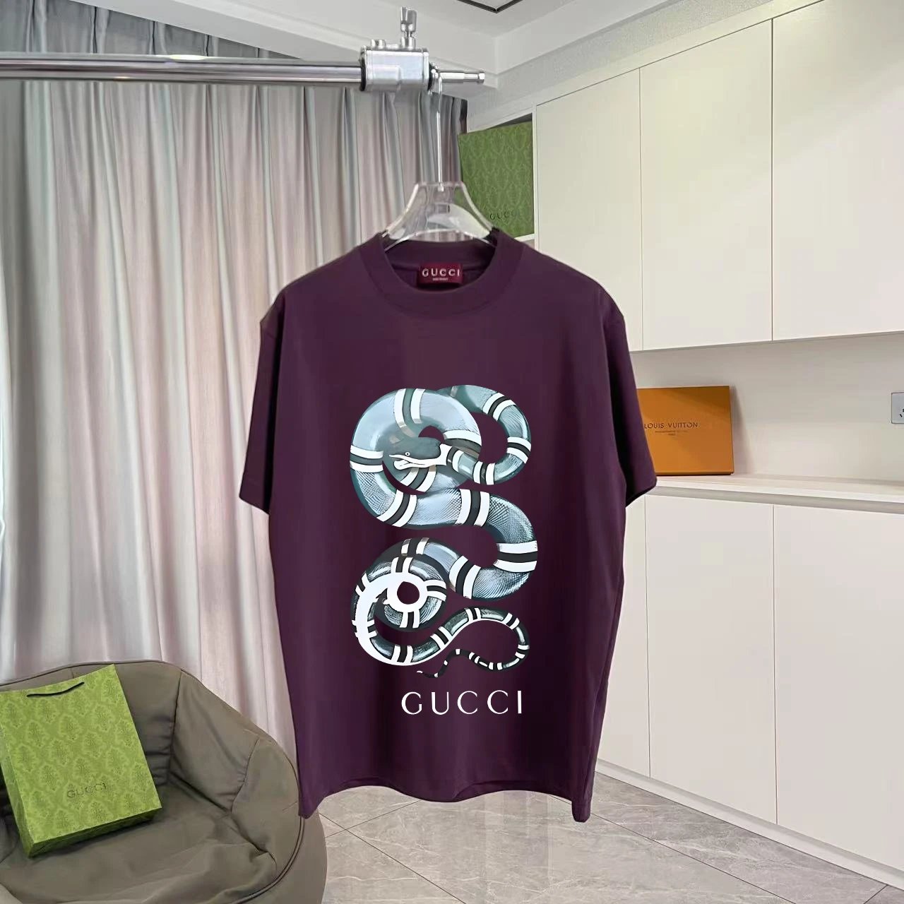 Gucci T-Shirts Graphic-print crew-neck T-shirt — TS-034