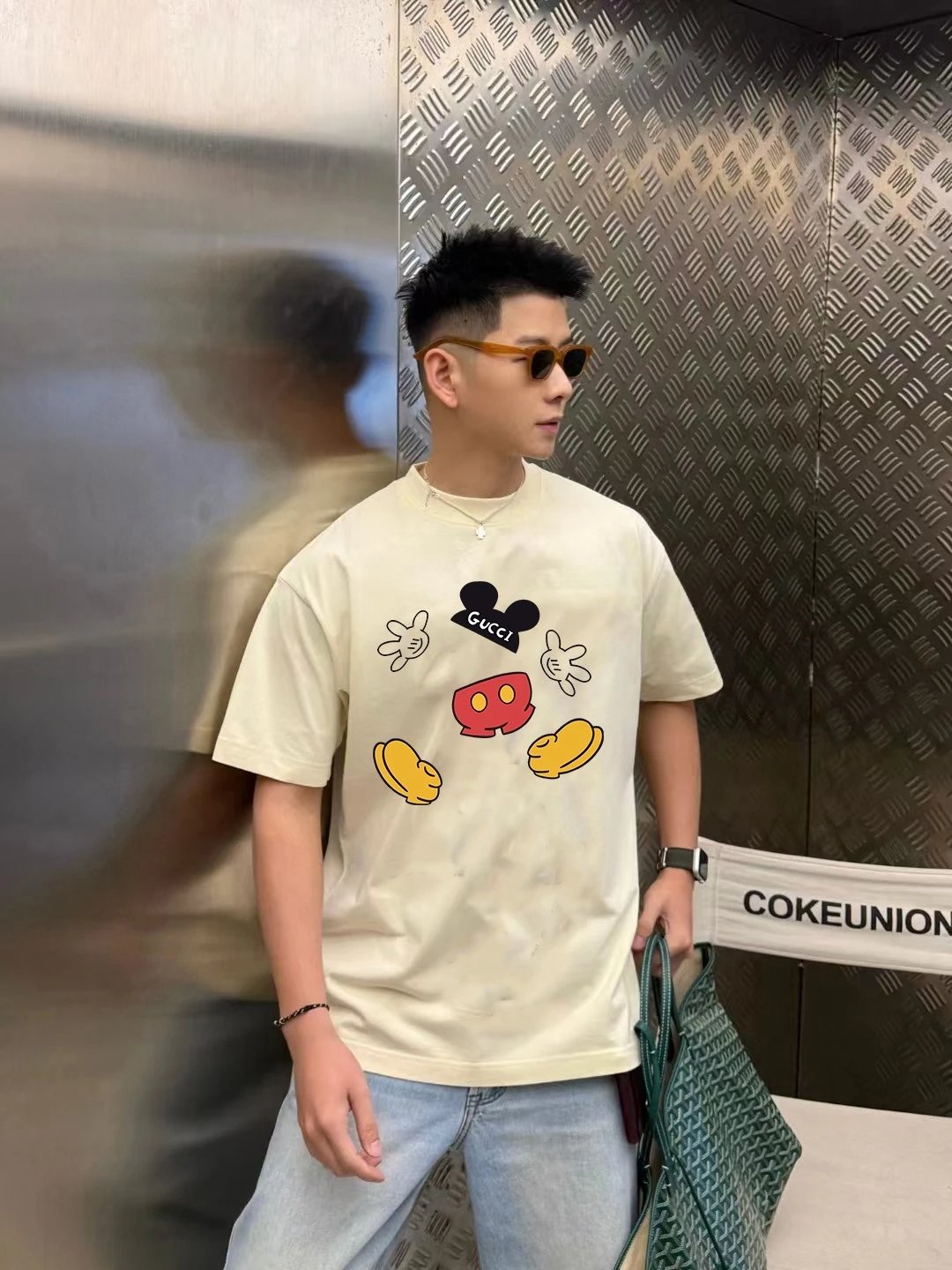 Gucci T-Shirts Oversized graphic-print crewneck image 5