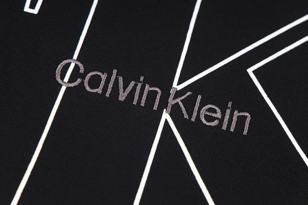 Calvin Klein Monogram Logo Black Crewneck Sweater - 20