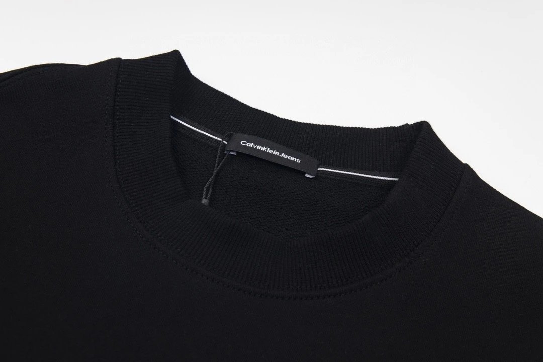 Calvin Klein Monogram Logo Black Crewneck Sweater - 42