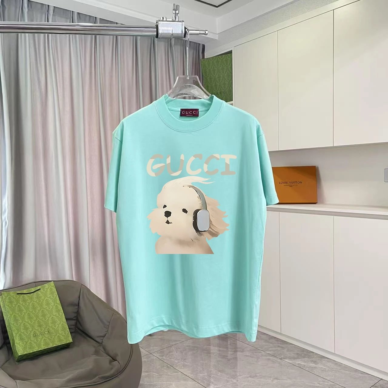 Gucci T-Shirts Oversized graphic-print crewneck — TS-022