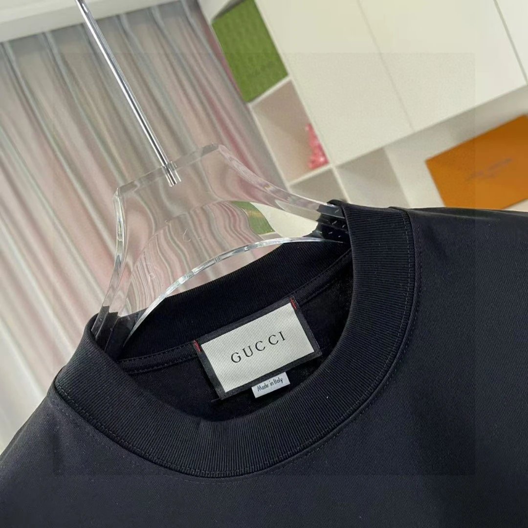 Gucci T-Shirts Oversized graphic-print crewneck image 10