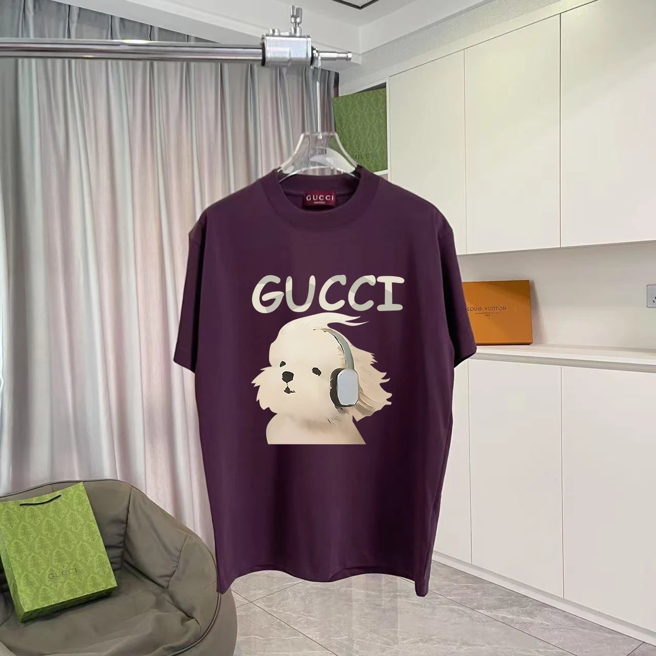 Gucci T-Shirts Oversized graphic-print crewneck — TS-030