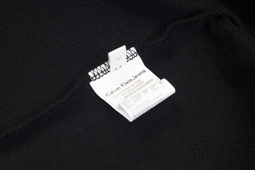 Calvin Klein Monogram Logo Black Crewneck Sweater - 16