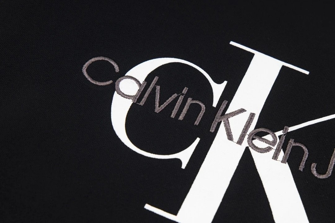 Calvin Klein Monogram Logo Black Crewneck Sweater - 43