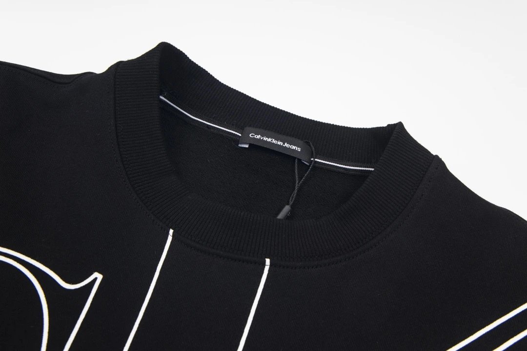 Calvin Klein Monogram Logo Black Crewneck Sweater - 18
