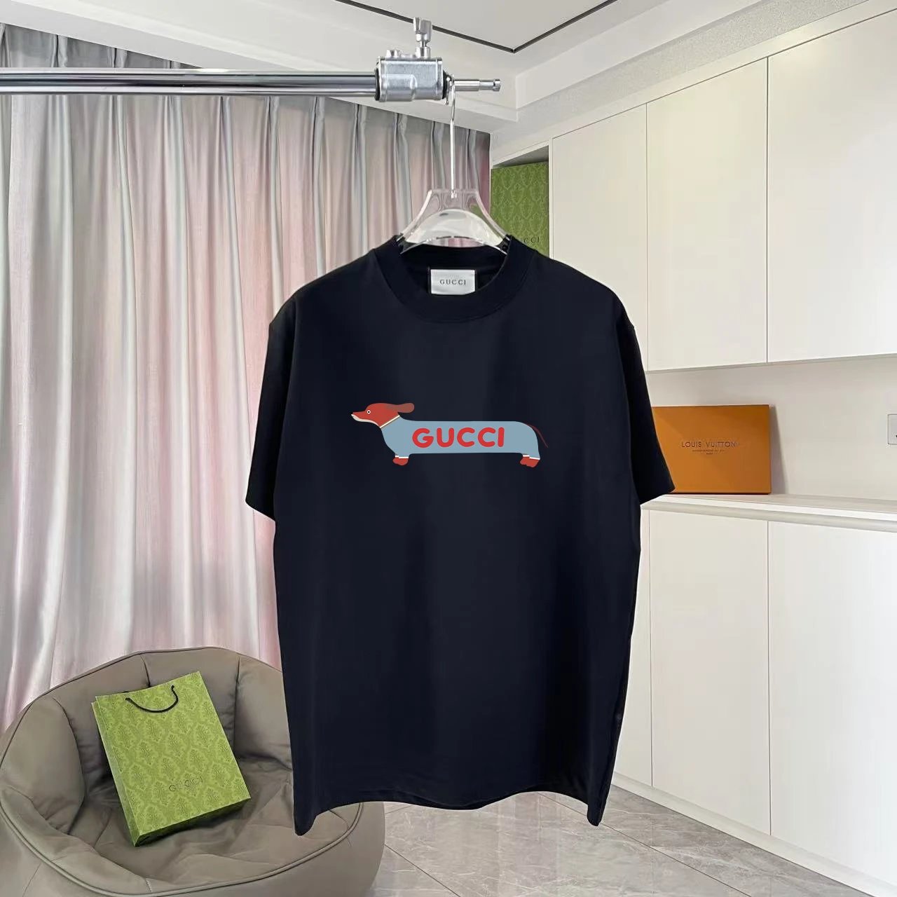 Gucci T-Shirts Oversized graphic-print crewneck — TS-014