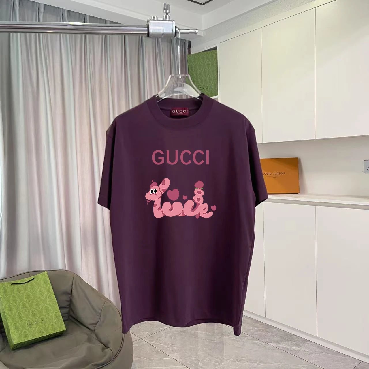 Gucci T-Shirts Oversized graphic-print crewneck — TS-035