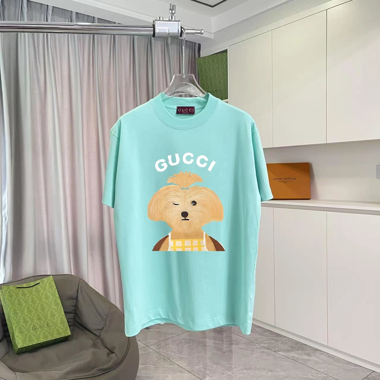 Gucci T-Shirts Oversized graphic-print crewneck — TS-029
