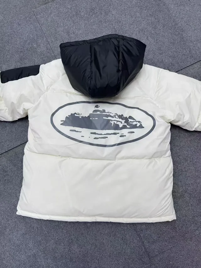 Corteiz Jackets Quilted bomber jacket product detail image 55
