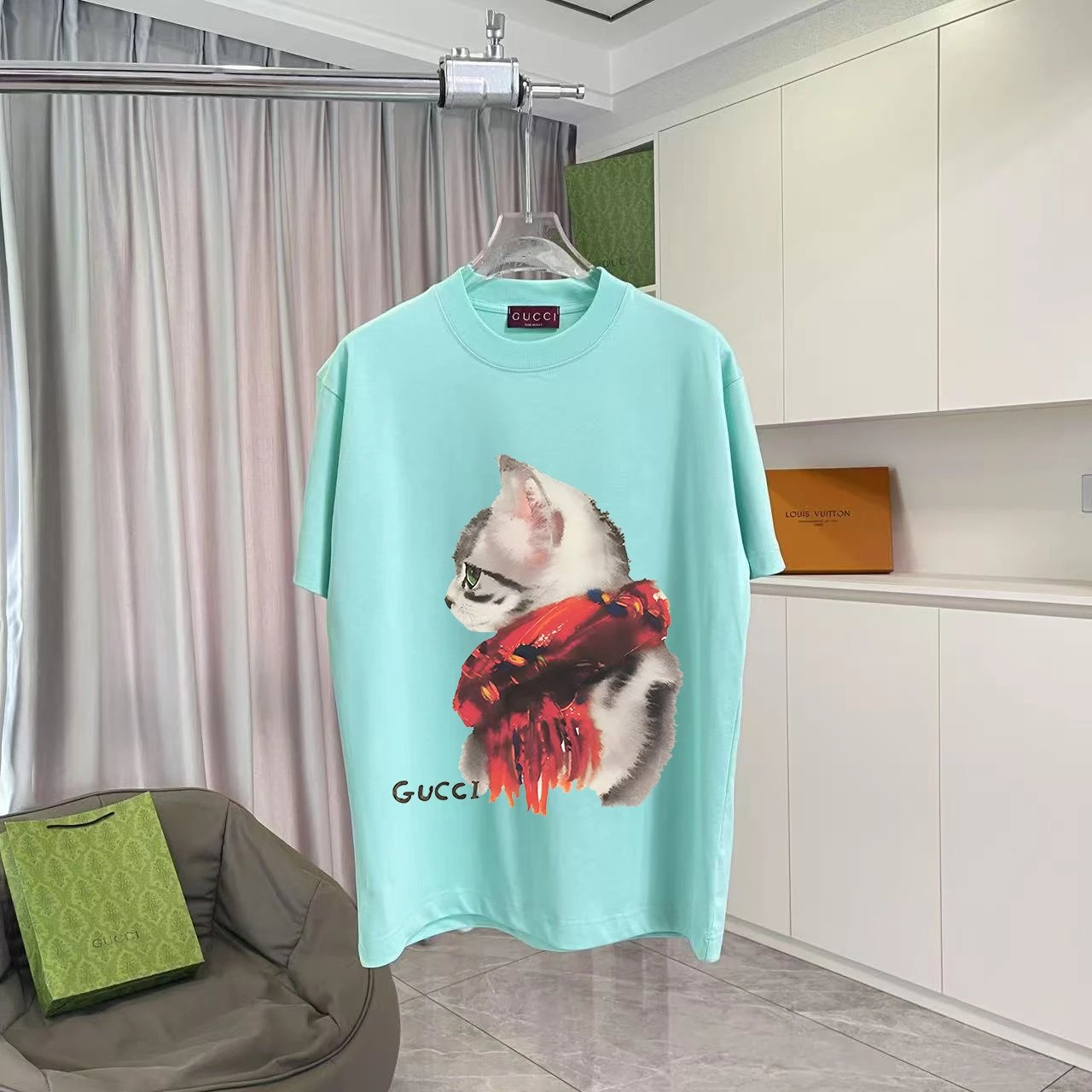 Gucci T-Shirts Oversized graphic-print crewneck — TS-023