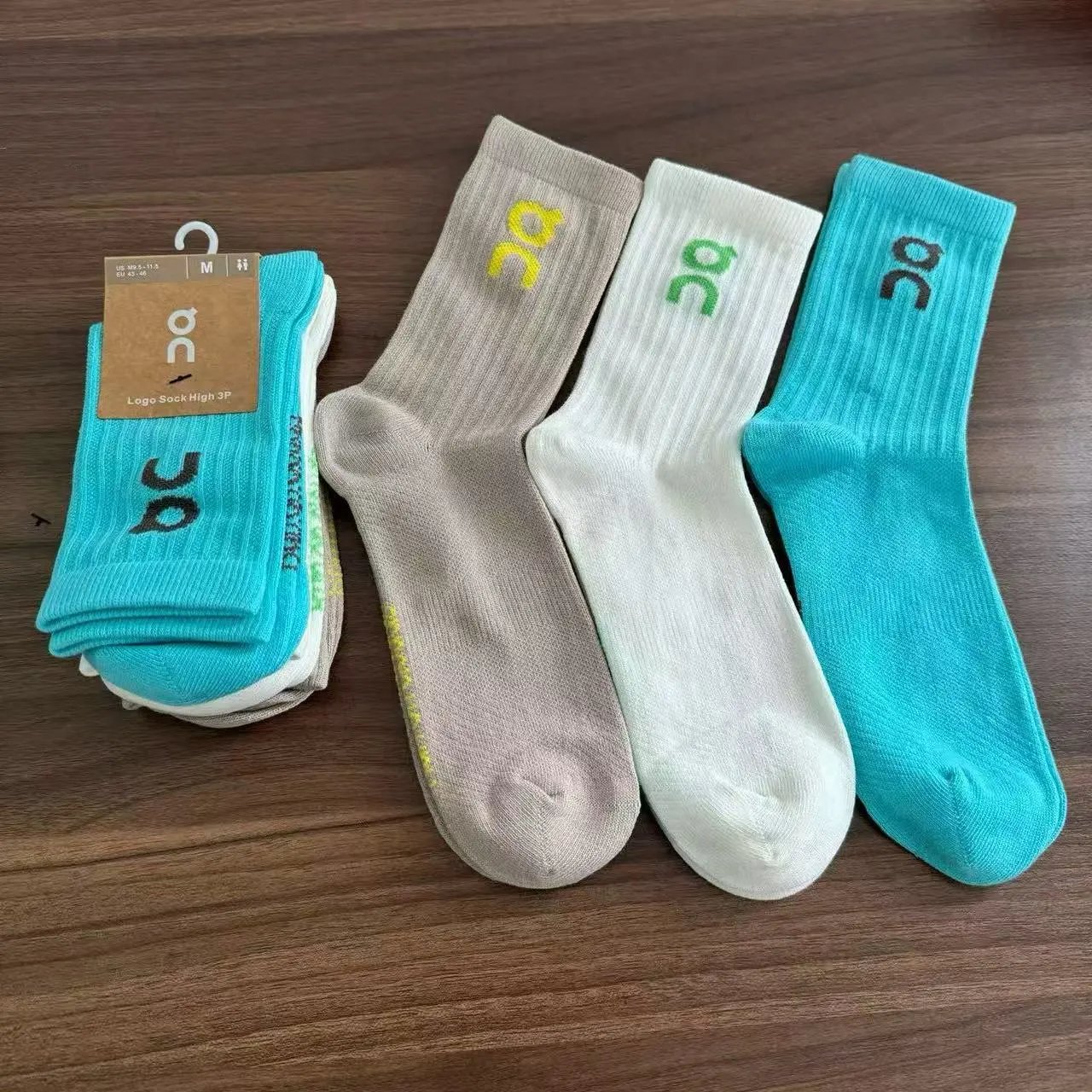 On Socks Ribbed Crew image 9
