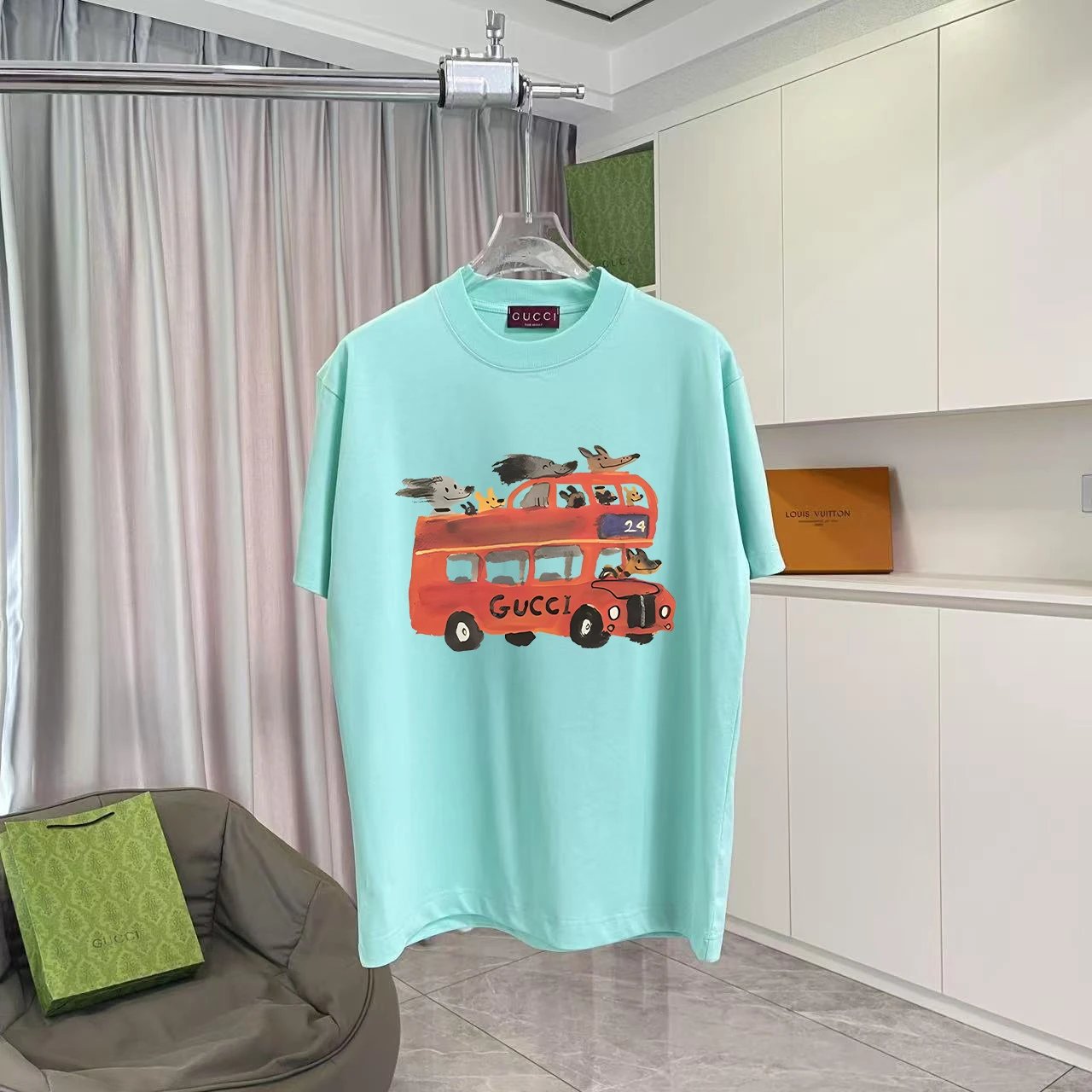 Gucci T-Shirts Graphic-print crew-neck T-shirt — TS-025