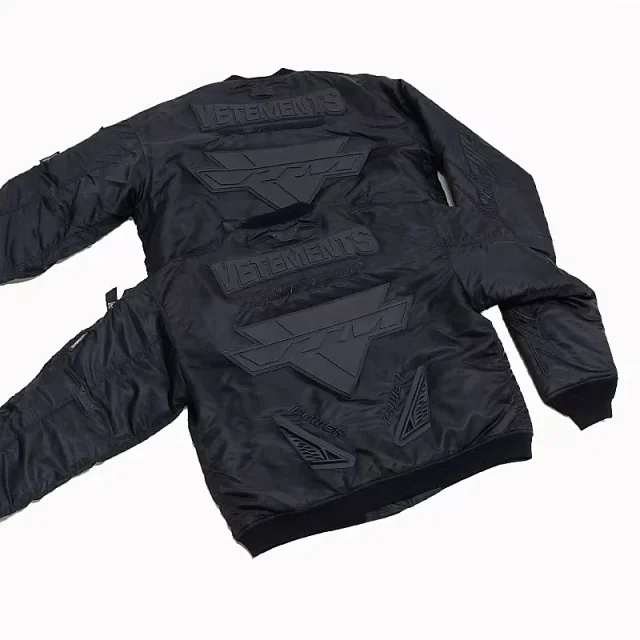 Corteiz Jackets Quilted bomber jacket product detail image 79