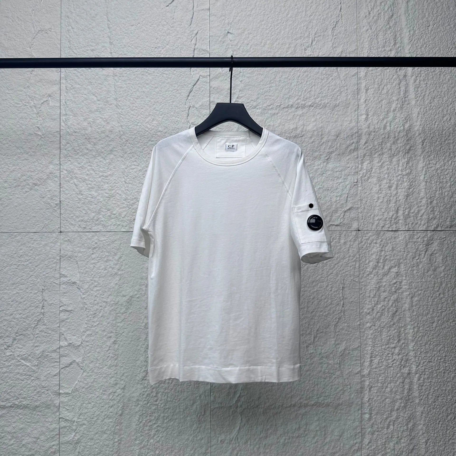 C.P. Company T-Shirts Lens sleeve pocket raglan T-shirt — BB-002