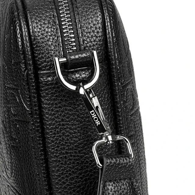Dior Crossbody Bags Zip-Front Bag product detail image 28