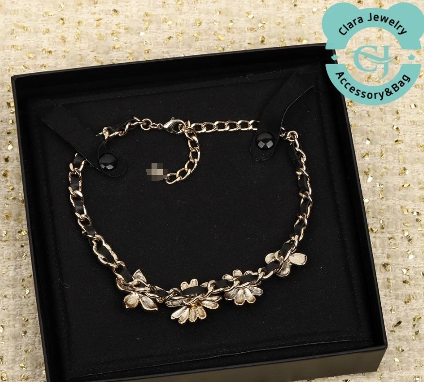 Fragrant Flower Double Choker