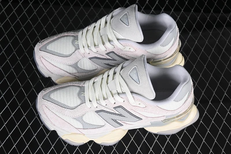 New Balance Sneakers 9060 image 2