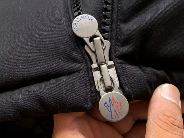 Moncler down jacket: seller detail photo 10