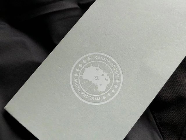 Canada Goose down jacket: seller detail photo 14