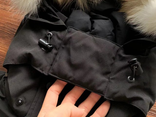 Canada Goose down jacket: seller detail photo 11