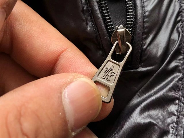 Moncler down jacket: seller detail photo 9