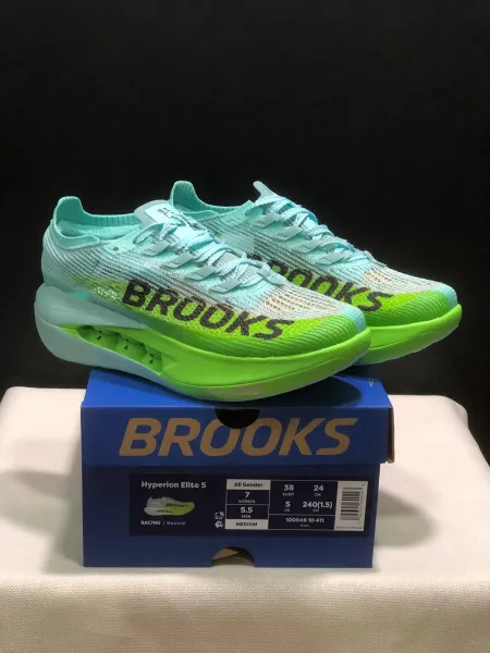 Brooks Hyperion Elite 5 Green Running Shoes - 1