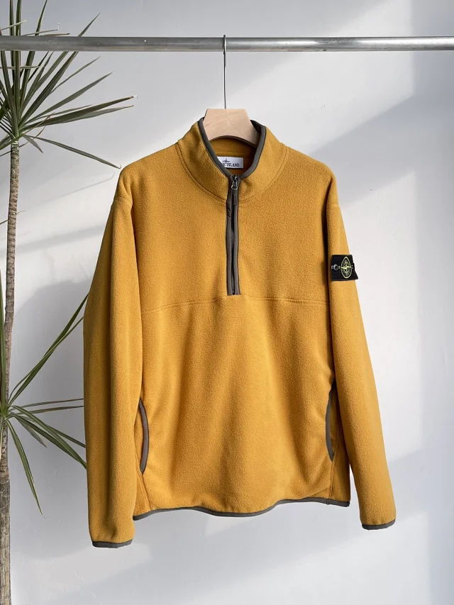 Stone Island Hoodies & Sweatshirts Half-Zip Fleece Sweatshirt with Compass Sleeve Patch product detail image 9