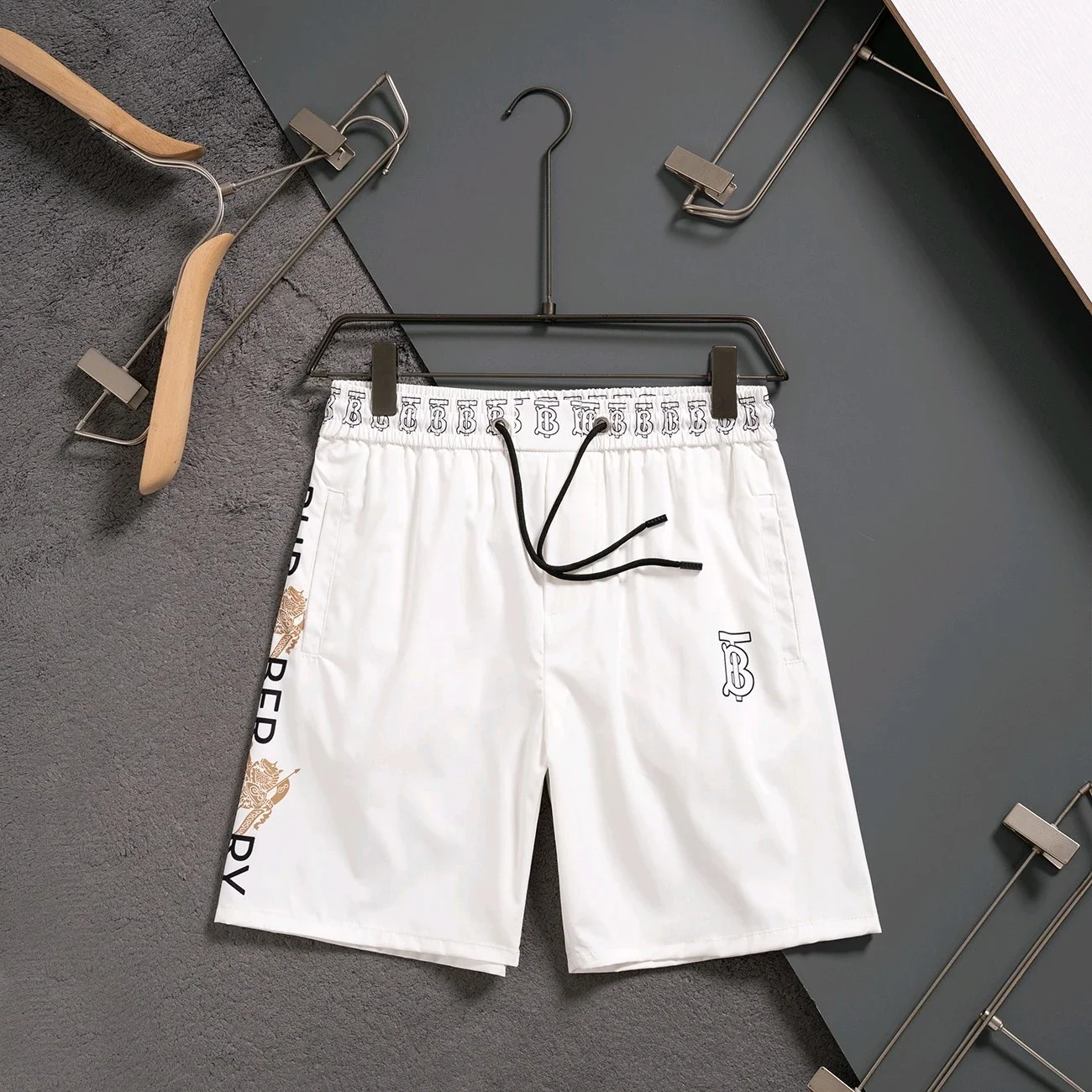 Burberry, Shorts
