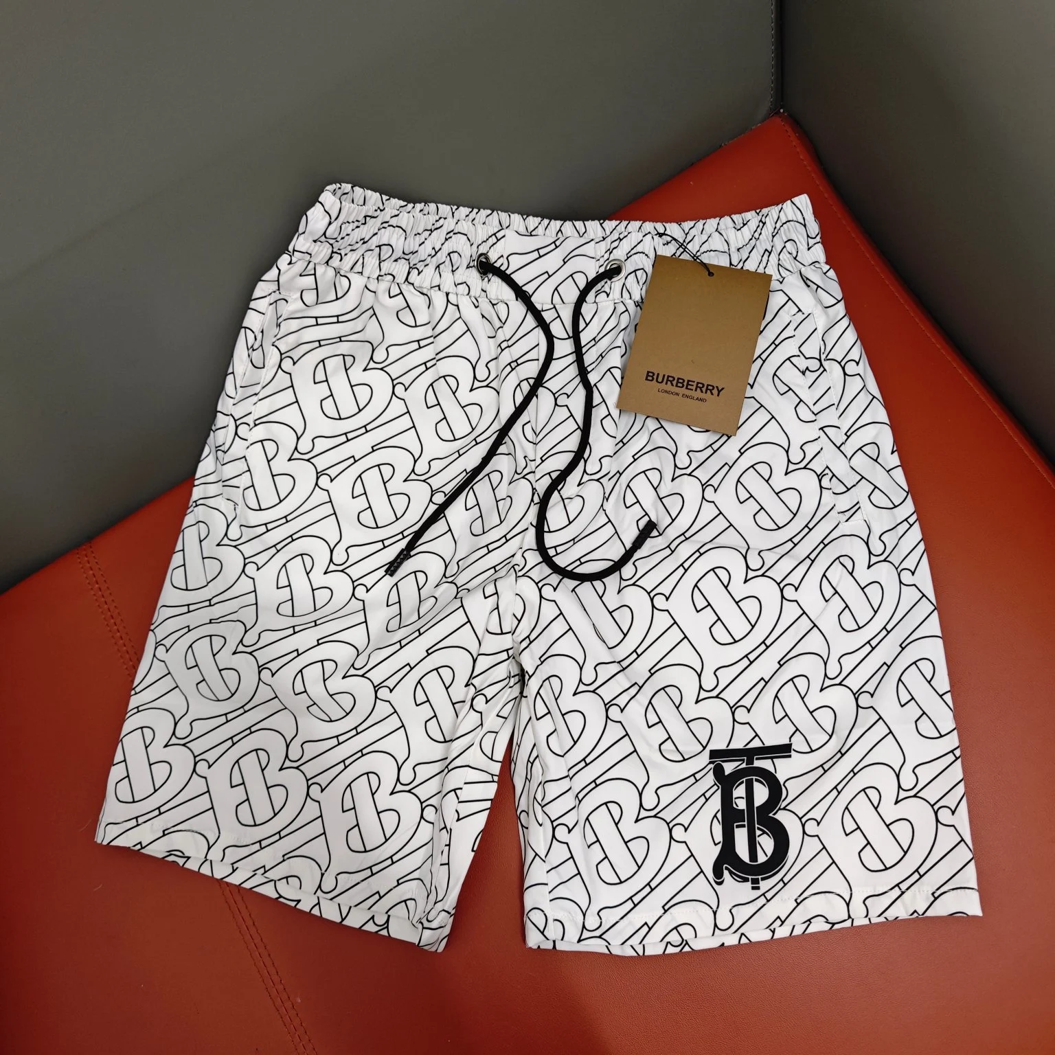 Burberry, Shorts