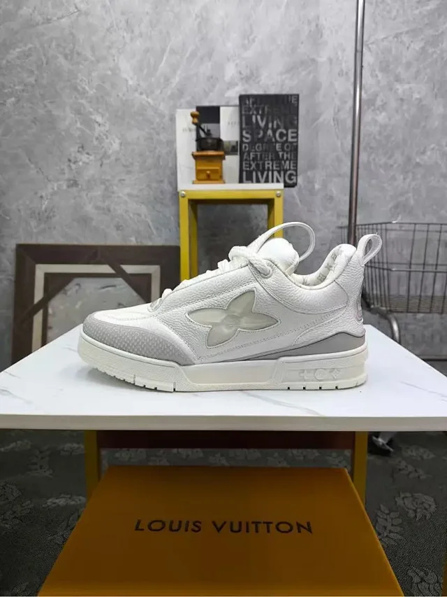 Louis Vuitton Sneakers LV Trainer Max-inspired mesh with Monogram Flower overlays product detail image 26