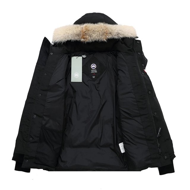Canada Goose down jacket: seller detail photo 4