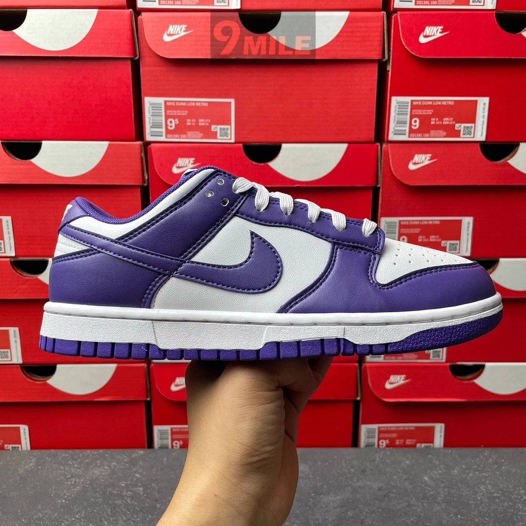 Nike Dunk Low Retro Brown and White Sneakers - 24