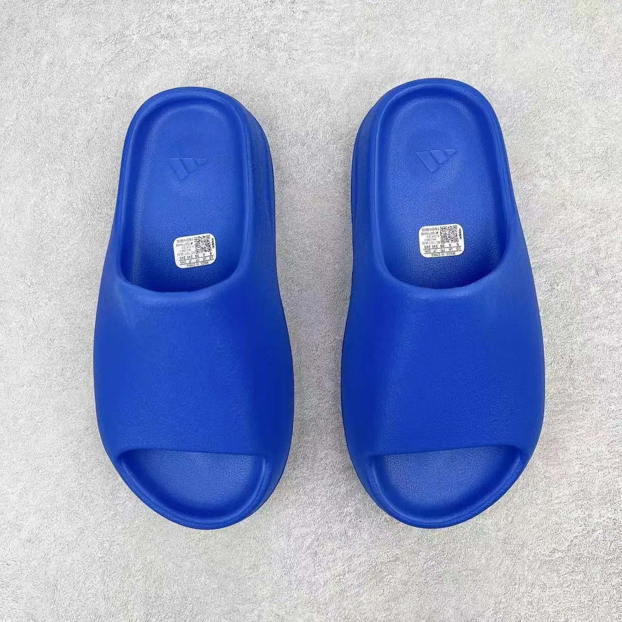 ID4133/Matte Klein Blue