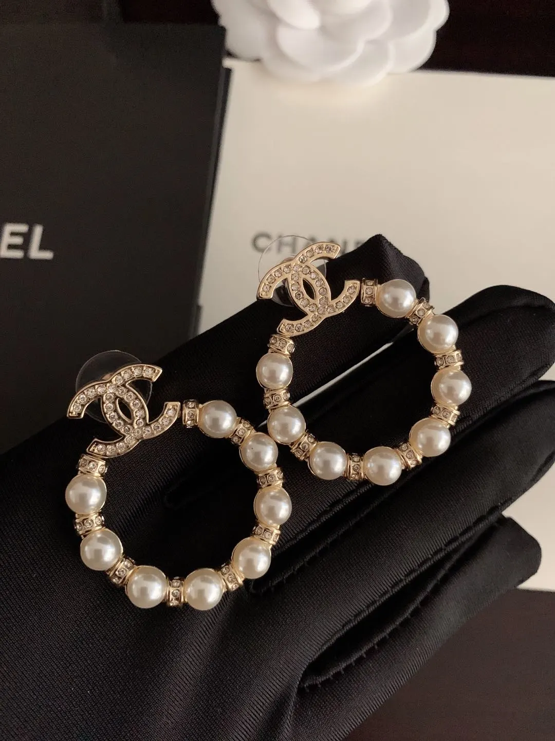 Chanel Gold Pearl Ho